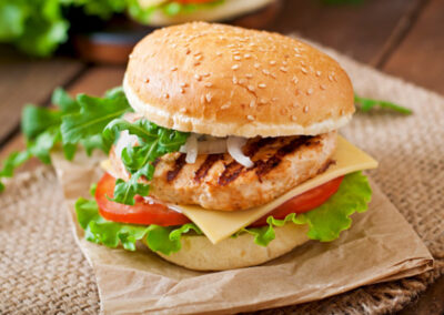 Baconburger /100g 115,- /160g 135,- /200g 165,- /320g 195,-